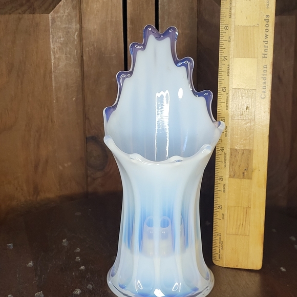 Fostoria "Heirloom" opalescent glass candleholder - Picture 9 of 17